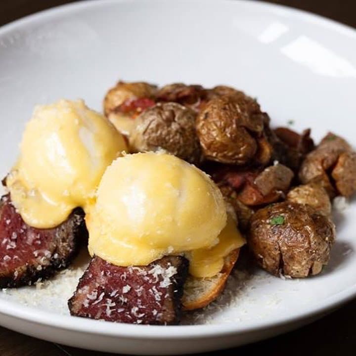 Brunch Buffet - Image 1