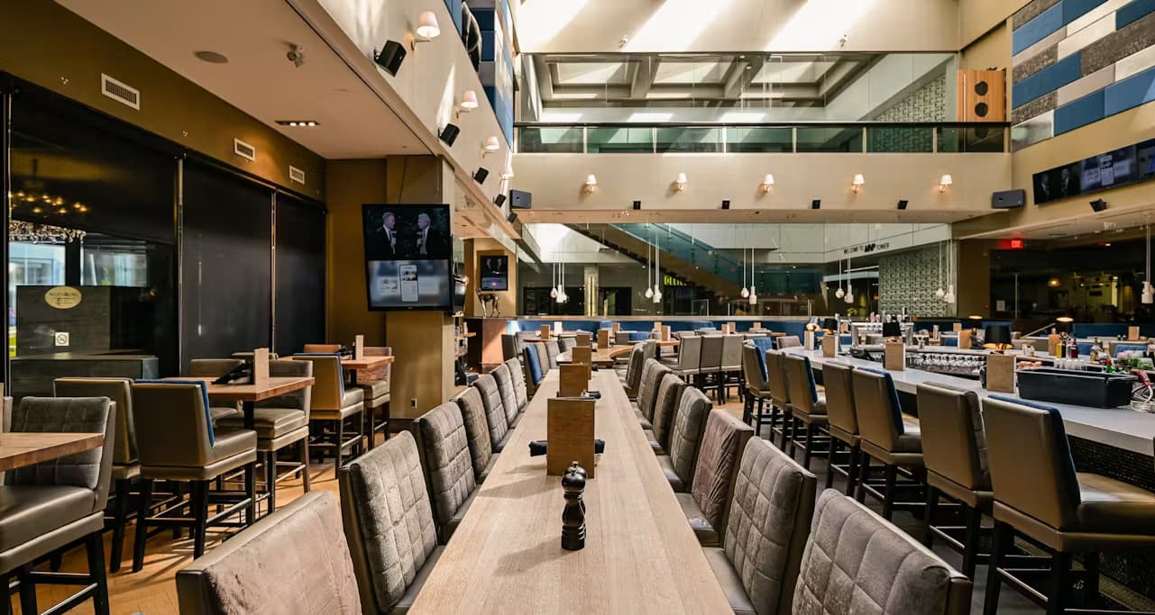 Chop Steakhouse & Bar - Image 2