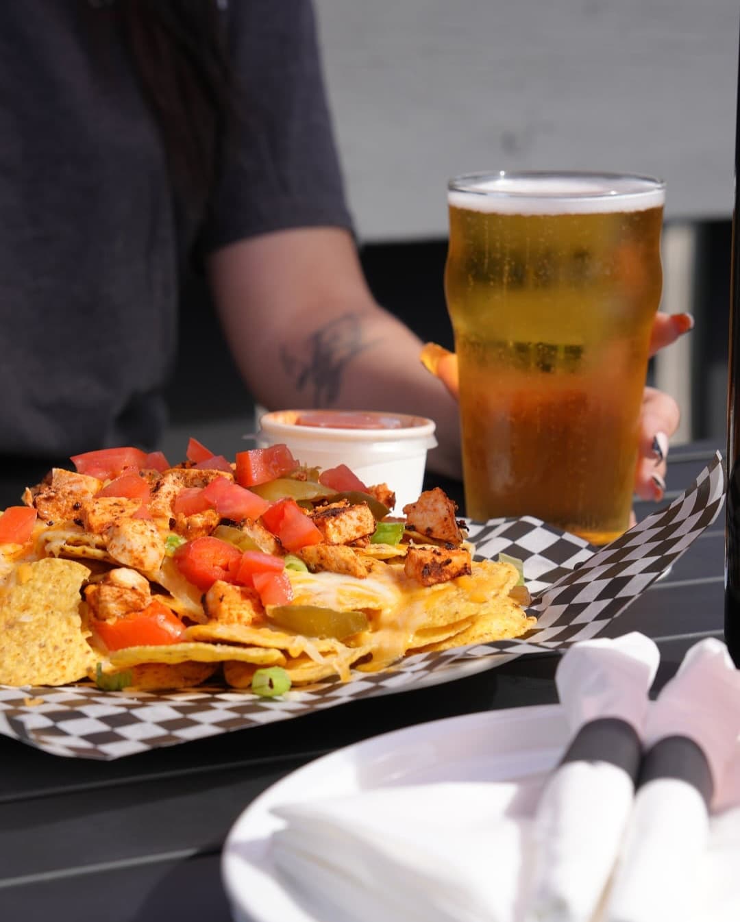 Happy Hour - Image 1